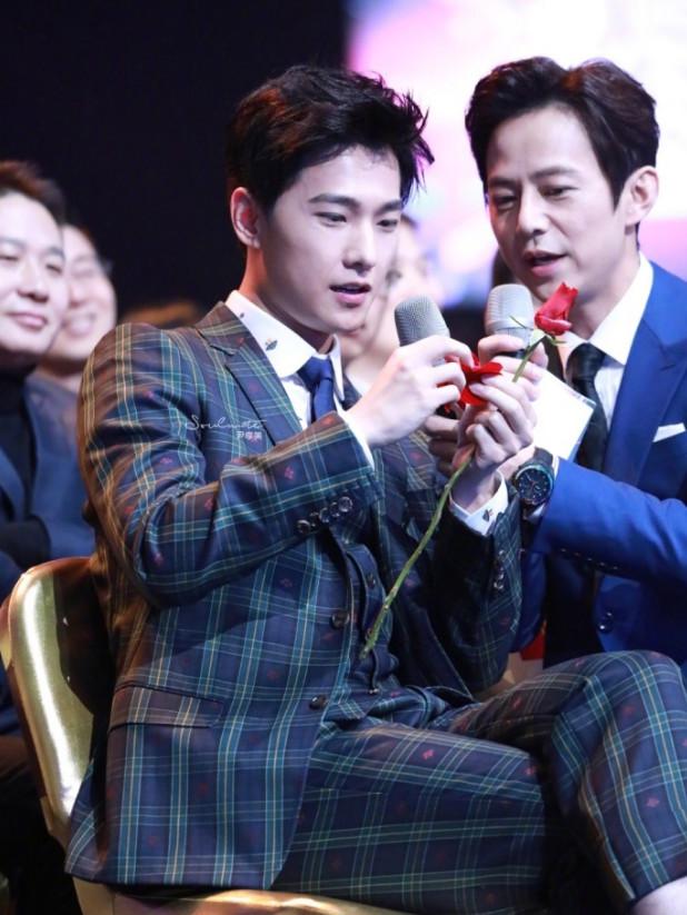 杨洋将出演《全职高手》用心创造角色, 而潘粤明直言对不起大家!