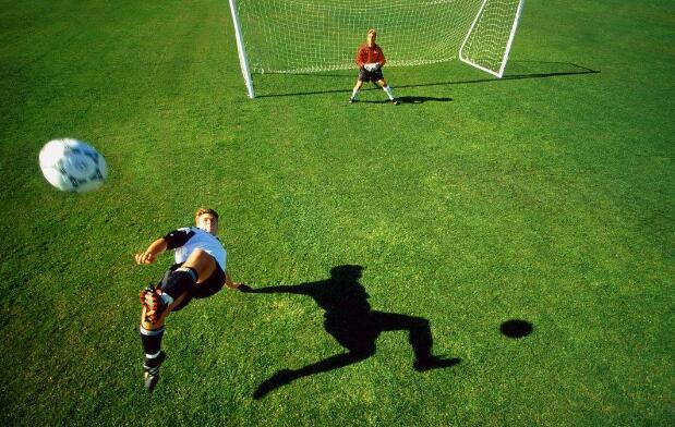 足球门将身高有多重要? 看完皇马你就懂, 好的