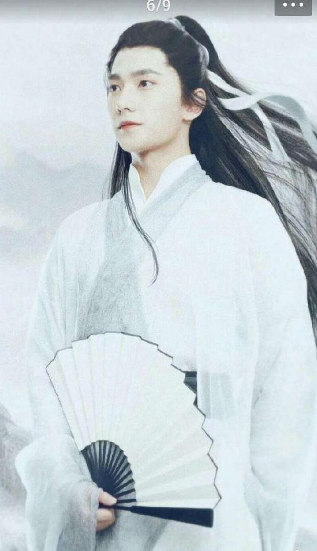 古装男神的白衣造型谁最仙?鹿晗胡歌杨洋王源难分高低!