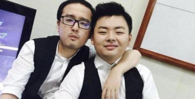 LOL西卡:德云色零食店一个月赚2000,UU大魔王