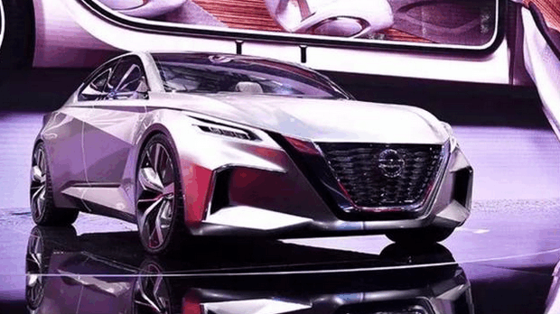 2018款全新天籁上市时间定了! 2.9米轴距吊打