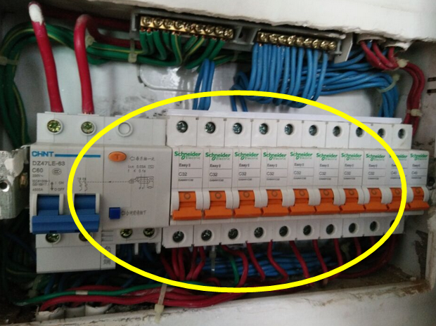 家里装漏电开关还是空气开关好?这问题专业电工不一定懂