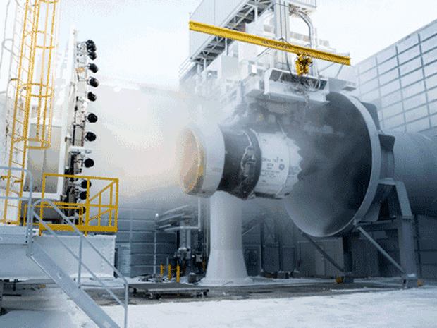 气和冰混合物,模拟高海拔的冷冻条件▲为了保证航空发动机及其系统的