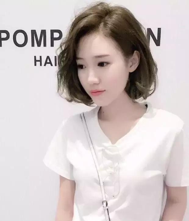 2017流行包脸短发