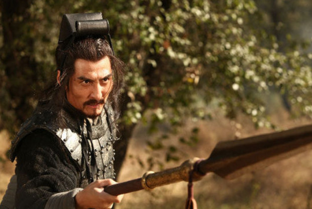 他的狂妄自大让手下一名大将离他而去,这名大将就是于韩信,彭越并列为