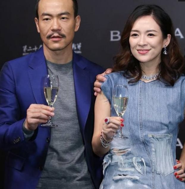 镜头下的章子怡皮肤松懈,脸部下垂,网友:看来选对老公很重要?