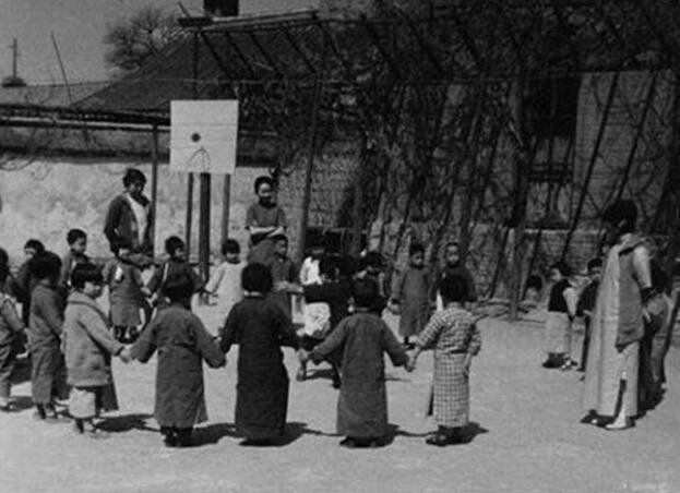 民国时期的幼儿园,罕见老照片,很多人没见过的童年|幼儿园|罕见|民国