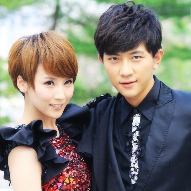 无论做多亲密的动作都不会被当成恋人的明星, 最后一对吴京都吃醋