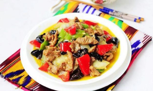 风靡几十年的新疆的过油肉,好多人不知道做法,终于公开了