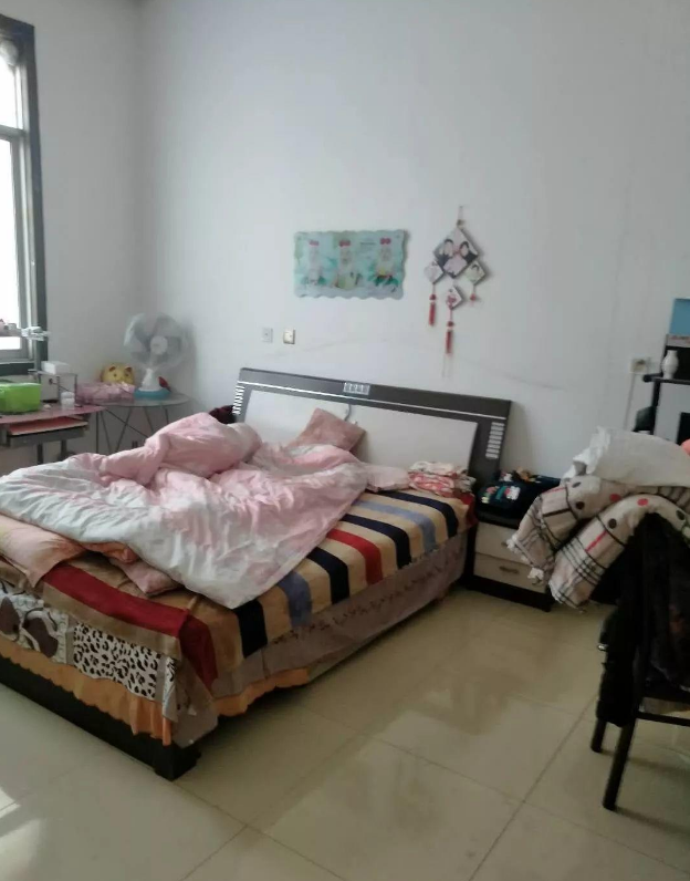 闲置的房间,空间比较紧凑.