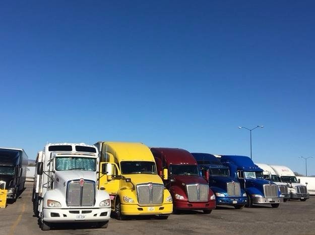 洛杉矶的运输线,探秘美国华人卡车司机的货运生活