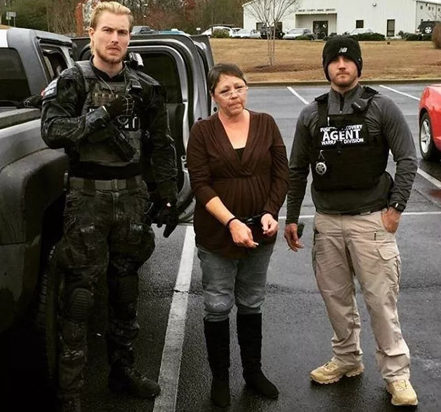 美国西部旅游,真的能够见到,现代化装备下的赏金猎人