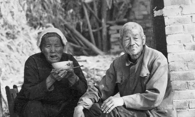 90年代初的中国农村殊不知,将历史向后看30年吃什么,却成了让人发愁的
