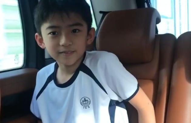 儿子|星二代|董洁_新浪新闻