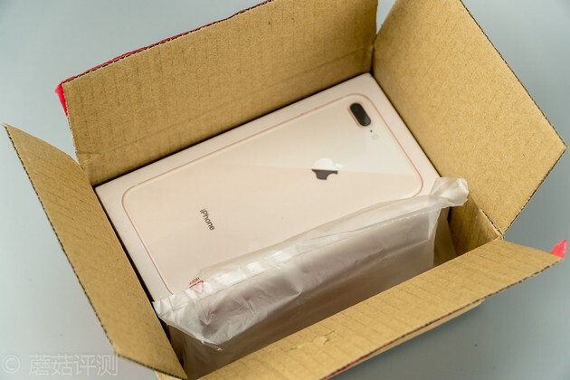 iphone8 plus简单开箱评测