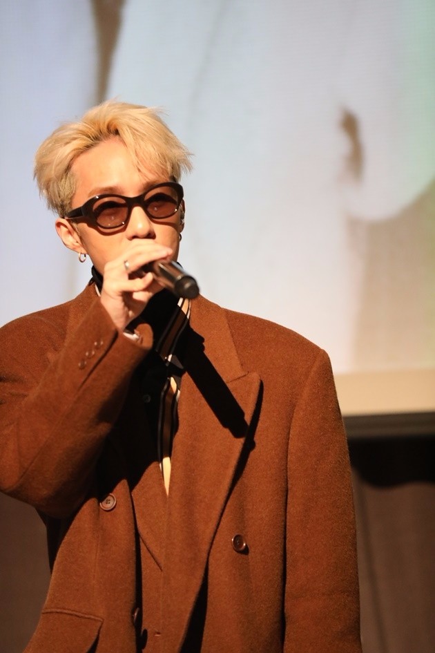 ziont出席新歌发行纪念showcase晚上将举行特别公演