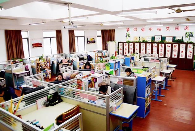 滨滨今天带你去看看,这些颜值在线的教师办公室|幼儿园|实验学校|办公