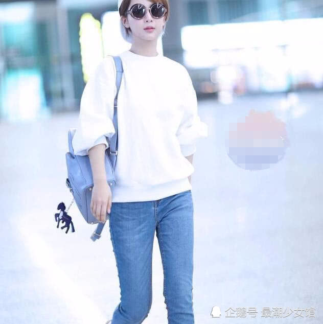 手腕线过裆才能叫大长腿?关晓彤胳膊最长,杨紫