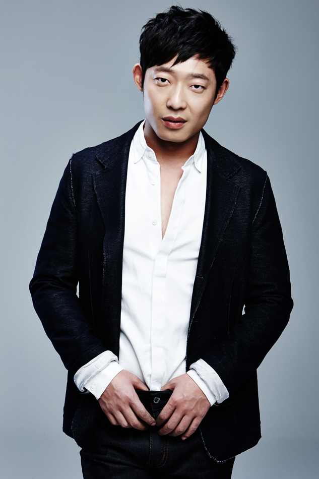 《熊爸熊孩子》韩立"腹黑"上线 步步为营演绎职场精英