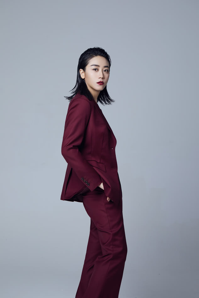 开心麻花冯秦川写真干练时尚 轻雅痞风撩人