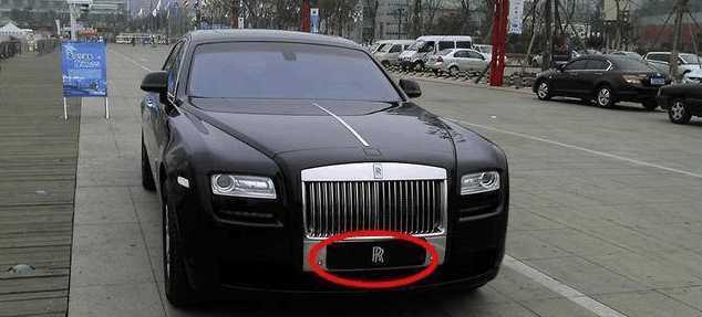 黄晓明豪车被网友曝光!40岁的黄晓明就豪车无数!感叹人生!