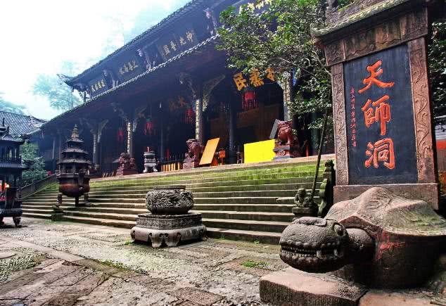 天下第一幽,道教的发源地,中国五大仙山之一,也是世界文化遗产和世界