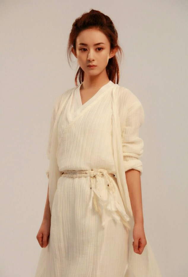 赵丽颖"楚乔"7大最美女装扮相,每套都很适合,最后一套惹争议