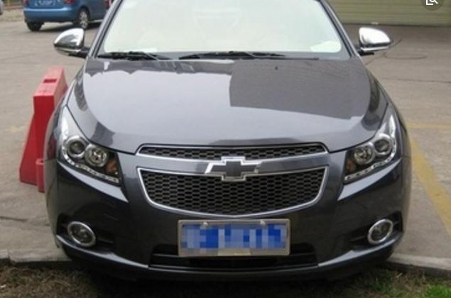 在挂着黑标的科鲁兹和迈锐宝面前,千万不要试图装b