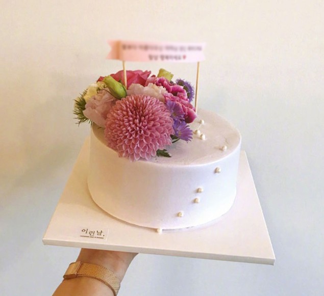 几款小清新生日蛋糕,哪个你最想吃?