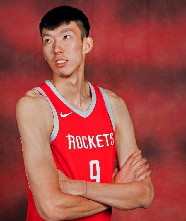 周琦想在NBA出头天戴东尼鼓励他学这人