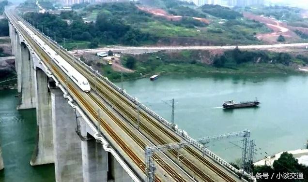 兰渝铁路明天通车:国庆先开3对临客,未来5小时到重庆!