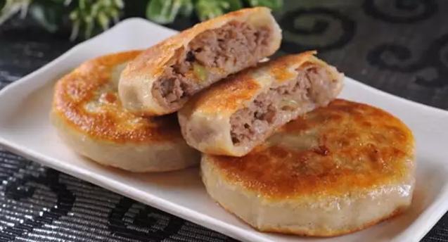 这才是猪肉馅饼最标准的做法大人孩子抢着吃
