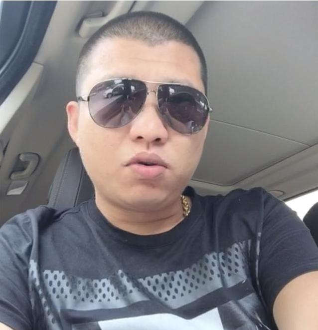 快手"一哥"又要易主?散打哥无缘,他呼声最高!