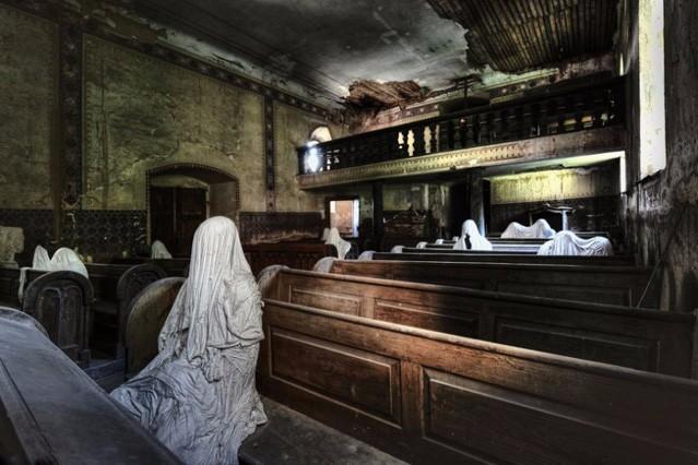 这些"恐怖"的房间,估计白天也没人敢进去!