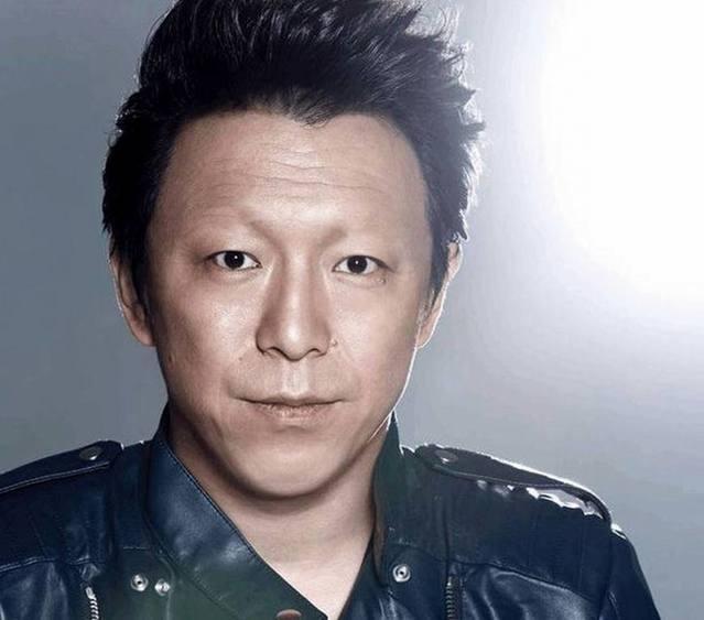 当男神们没有了眉毛,鹿晗居然没变化,李晨看起来最搞笑!