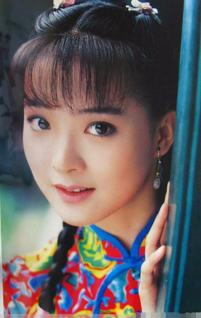 那个年代没有整容,琼瑶女郎陈德容陈红刘雪华大家还记得几位?