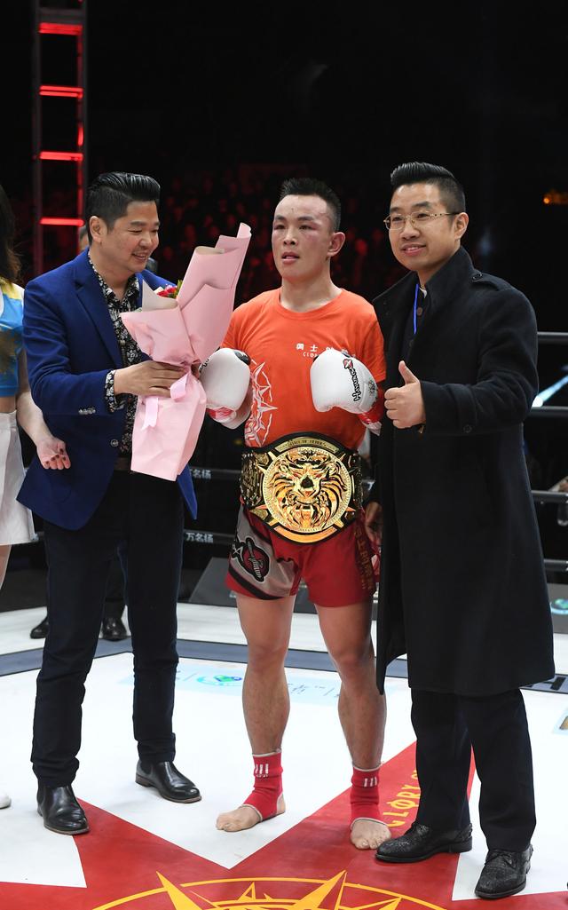 今日直播:铁英华霍小龙战术公开,即将出战成都再打硬仗!