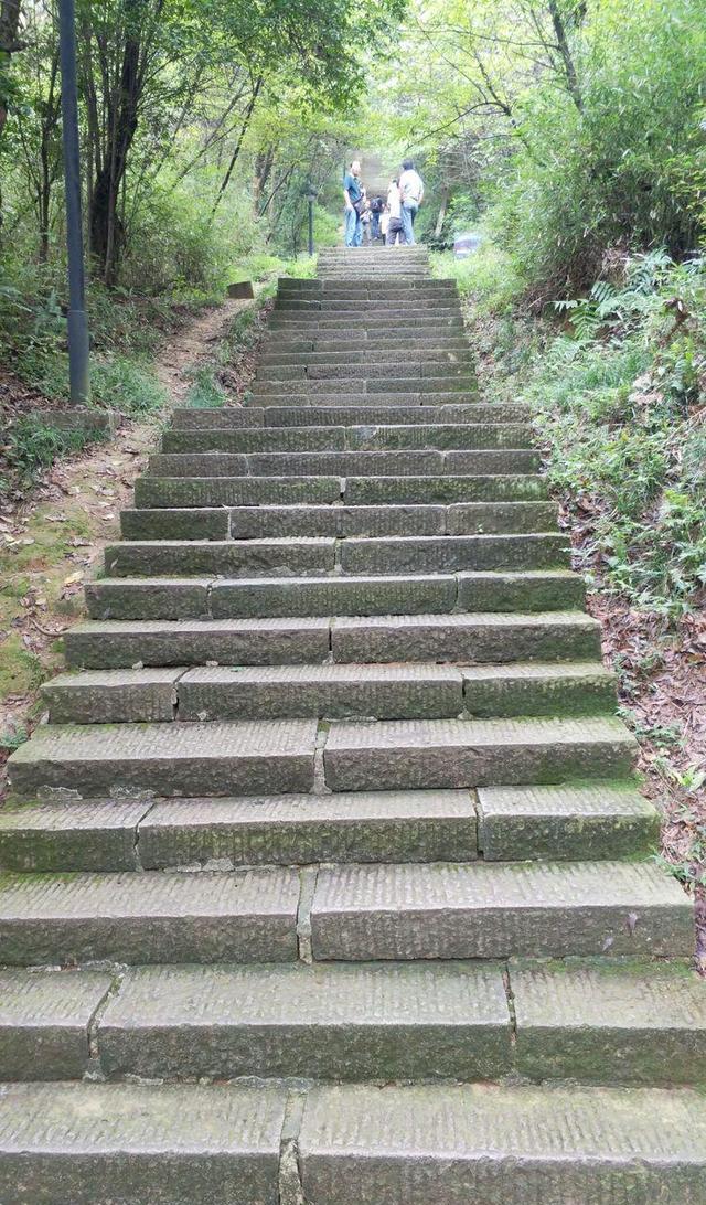 铜陵视角秋日登笔架山