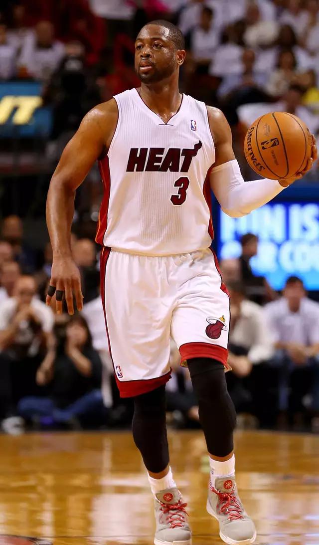 韦德老矣!功力不足,詹韦连线宣告结束,唯有情怀永不变!