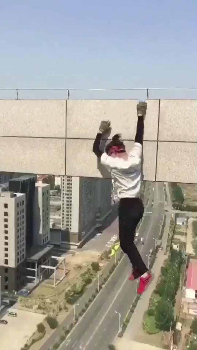 国内极限第一人"咏宁"失手去世,掉下去的那一瞬间,惋惜呀