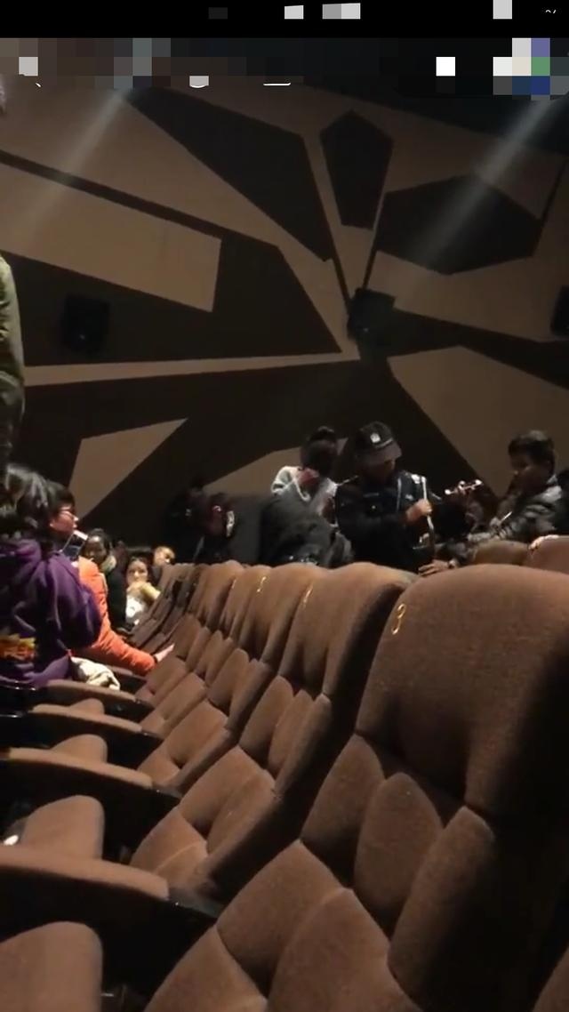 前任3真的有毒,多少人在电影院看前任3直接变成车祸现场