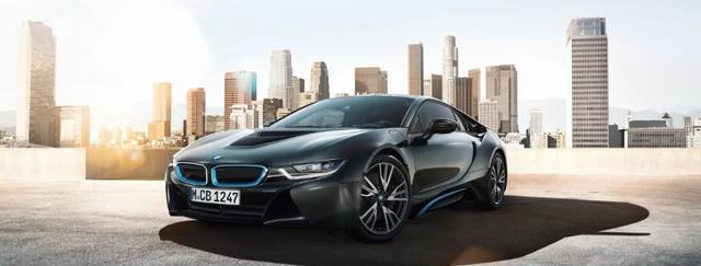 汽车看点 自媒体 正文前段时间,外媒还曝光了奥迪atom概念车遐想图