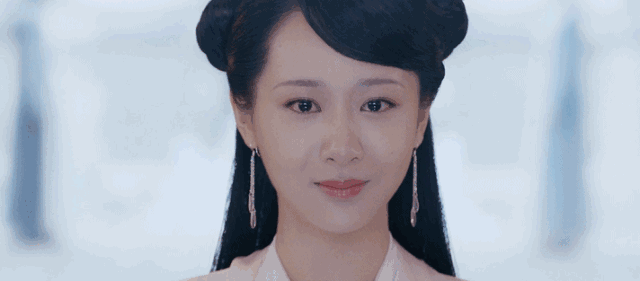 杨紫古装角色倒演过不少,作为同龄女演员中的佼佼者不管是《青云志》