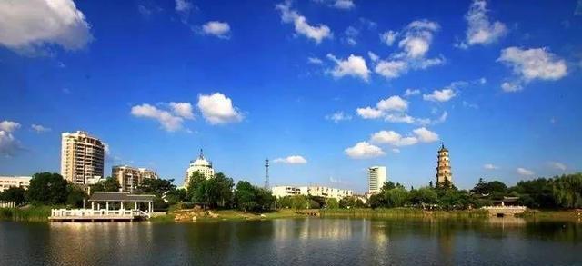颍州西湖阜阳市火车站