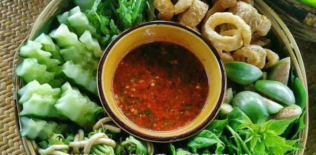 《食足临沧》——孟定小镇傣味美食