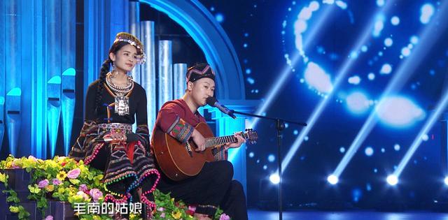 因为爱上了毛南姑娘叶子,李大为自己的原创作品大部分都是与毛南族
