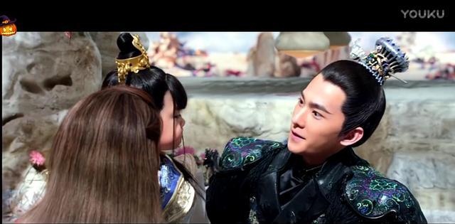 一说娘亲不舒服,阿离就答有宝宝了,看夜华君的表情也是震惊了