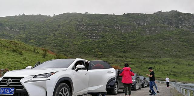 四川汉源轿顶山路况大有改善,雨季仍要注意安全