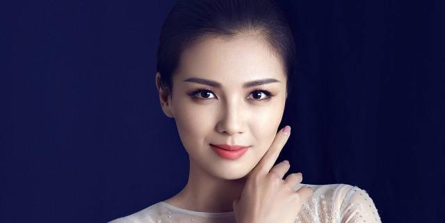 范冰冰玉足白到过分?刘涛保养到极致,就别再骂