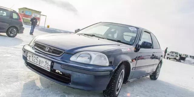 "我生君已老" - 本田思域ek